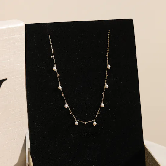 AV Jewelry Yellow Gold and Freshwater Pearl Choker