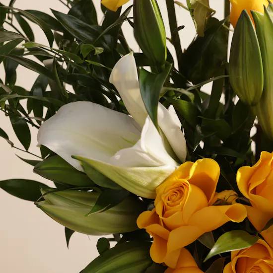 Calm and Peace Flowers Vase