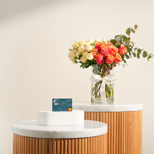 Floward Card | Glam Flower Vase