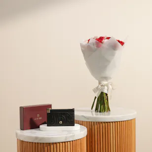 Aigner Diadora Women’s Card Holder | Celestial Roses