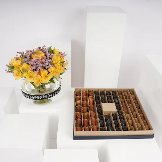 Nua Large Luxury Box | Bright Flowers
