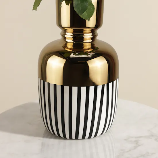 A Touch of Scarlet Baby Rose Vase
