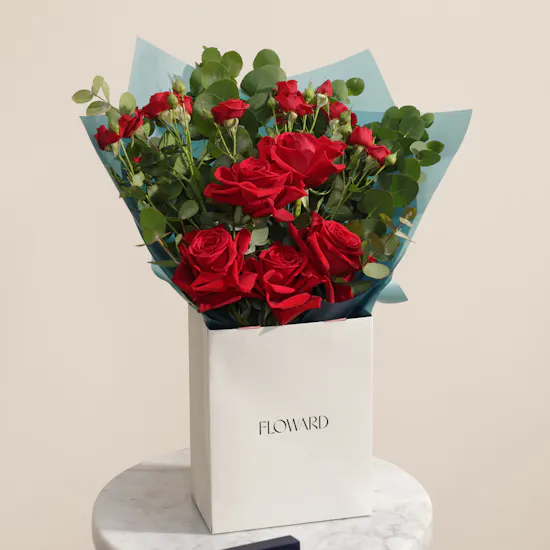 Wondergifts Date Night Dining Experience Gift Voucher | Tonight Is Ours Flower Bouquet