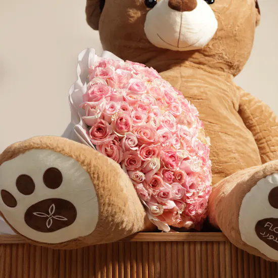Floward Huge Teddy Bear | 150 Pink Roses