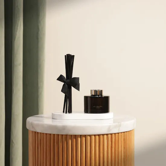 Jo Malone Myrrh and Tonka Reed Diffuser | 165 ml
