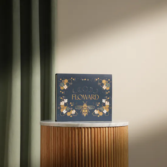 Floward Essence of Joy Medium Chocolate Box