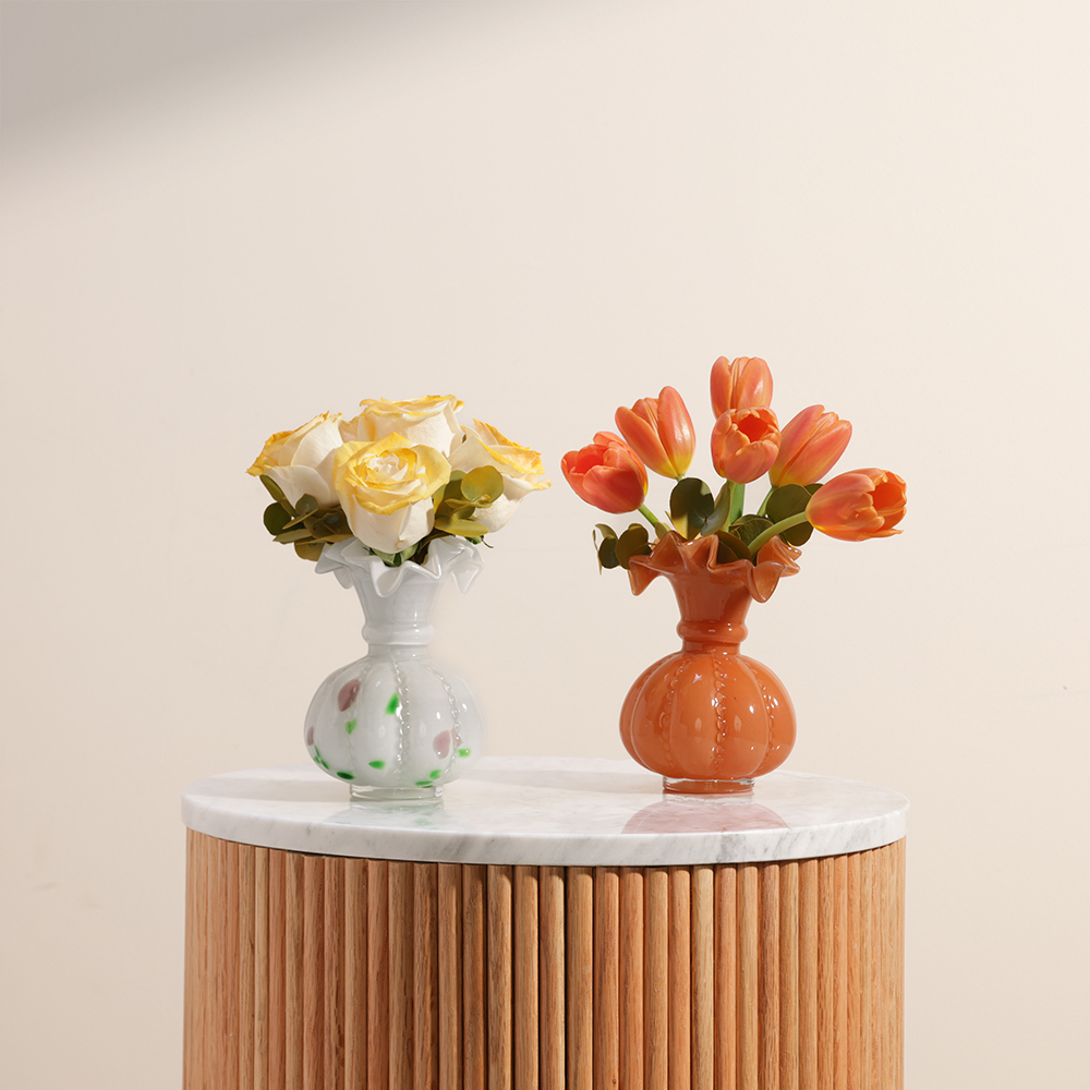 ثنائي الزهور المتألقة