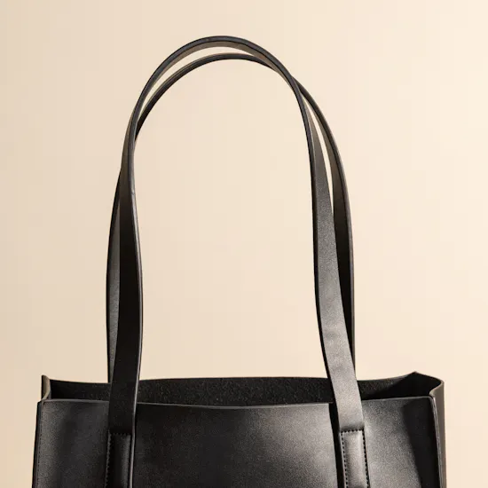 Minilet Black Basic Tote Bag
