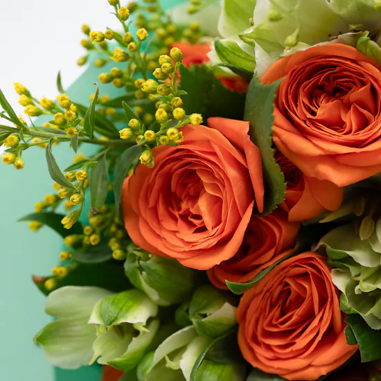 Sucre de Nada Carrot Cake | Bright Blooms Bouquet