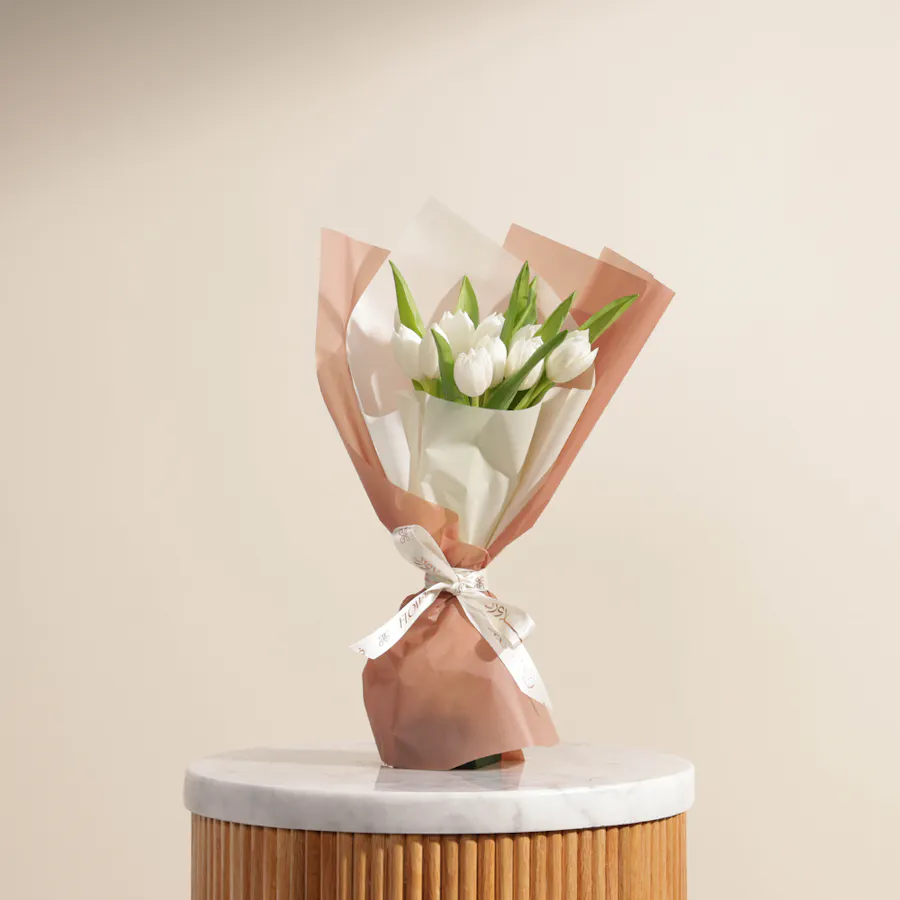 White Tulip | Pink & White Wrap 1
