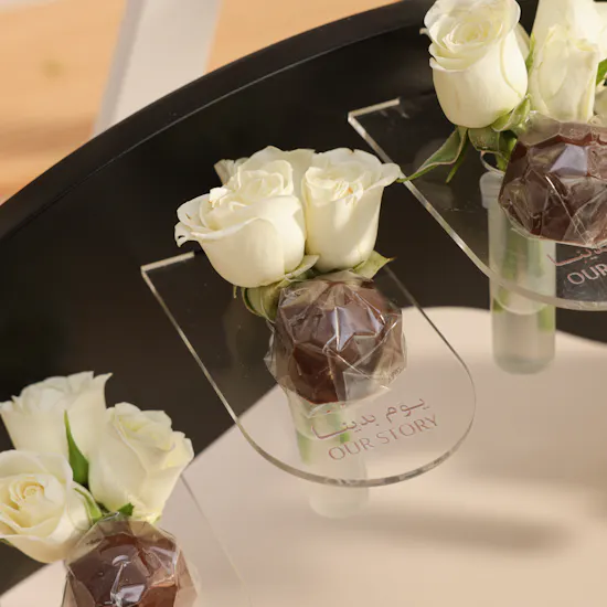 Founding Day Chocolate and Flowers Favor Tray
