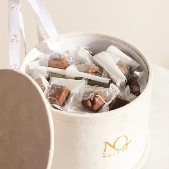 Nor Noyau Cocoa Treasures Box | Celebration Balloons