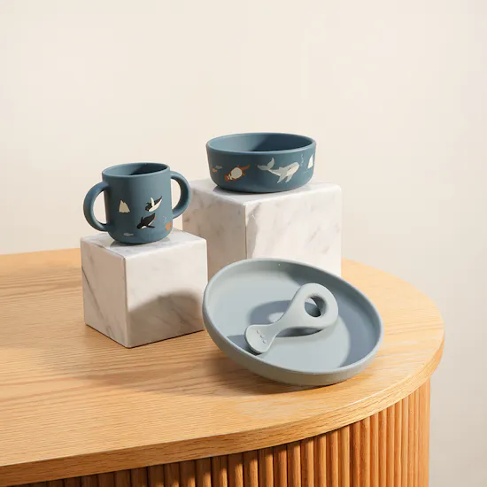 Peek A Boo Liewood Vivi Silicone Arctic Sea Tableware Set