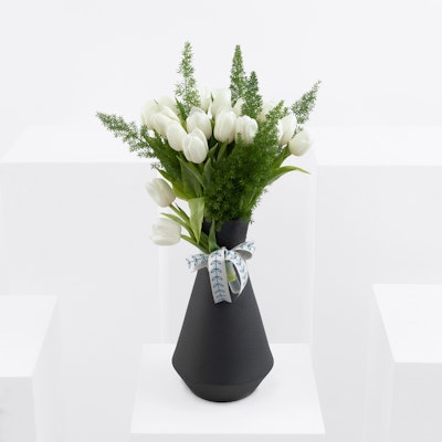 White Tulip| Black Vase
