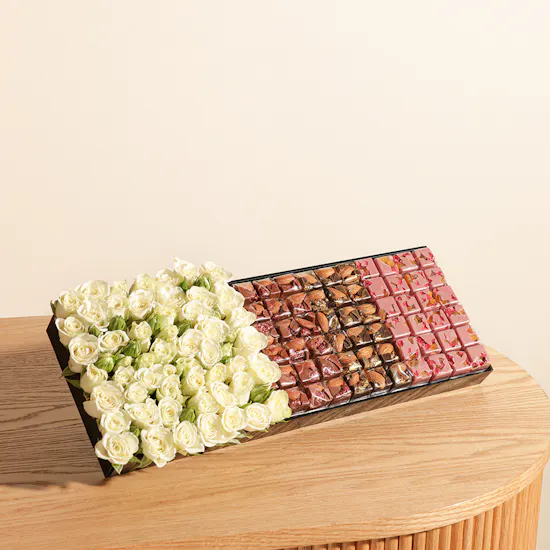 Opera Colored Chocolates Tray