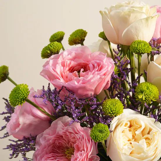 Soft Beauty Flower Box
