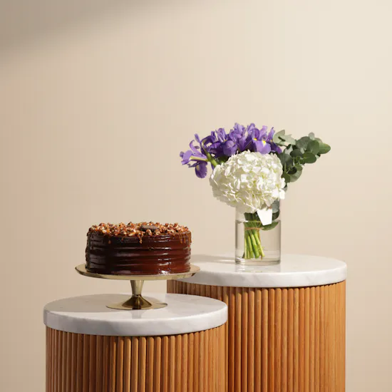 Sucre De Nada Pecan and Salted Carmel Chocolate Cake | Sunrise Flowers Vase