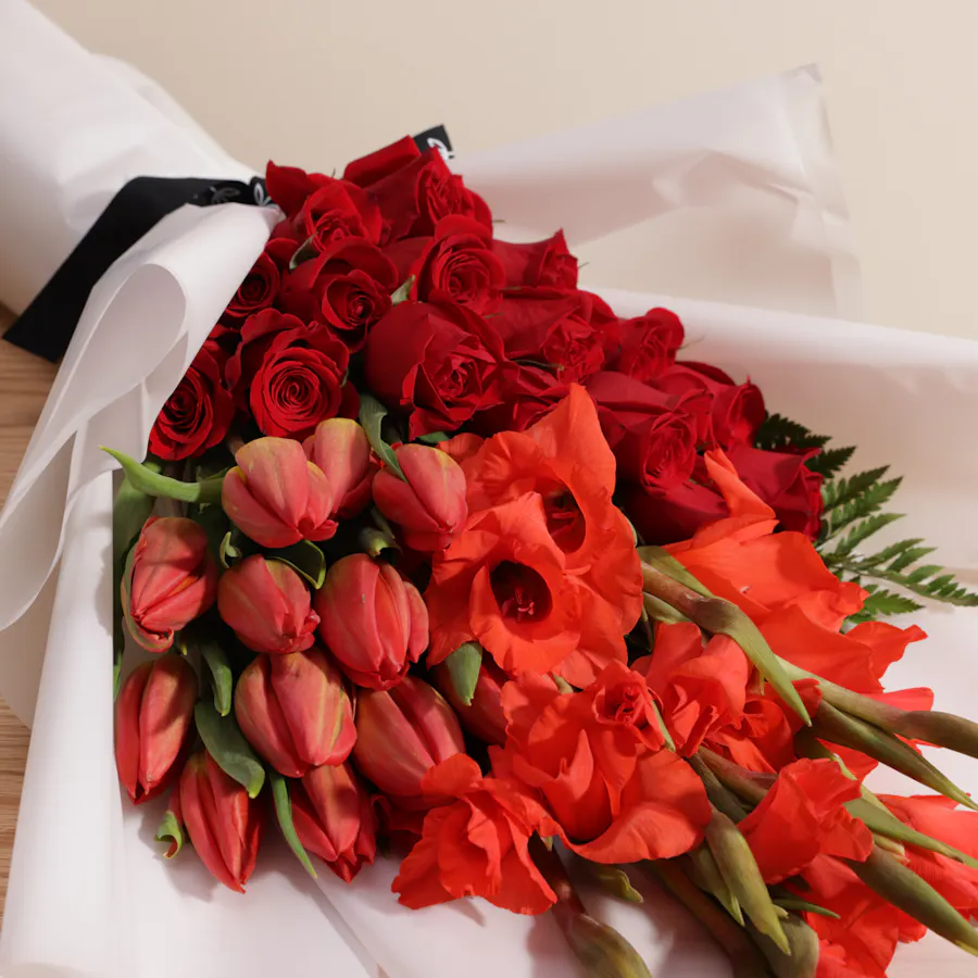 Voco Hotel Couple Night Stay | Romantic Flowers  4