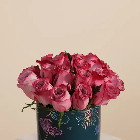 Timeless Purple Rose Box | 15 Flowers