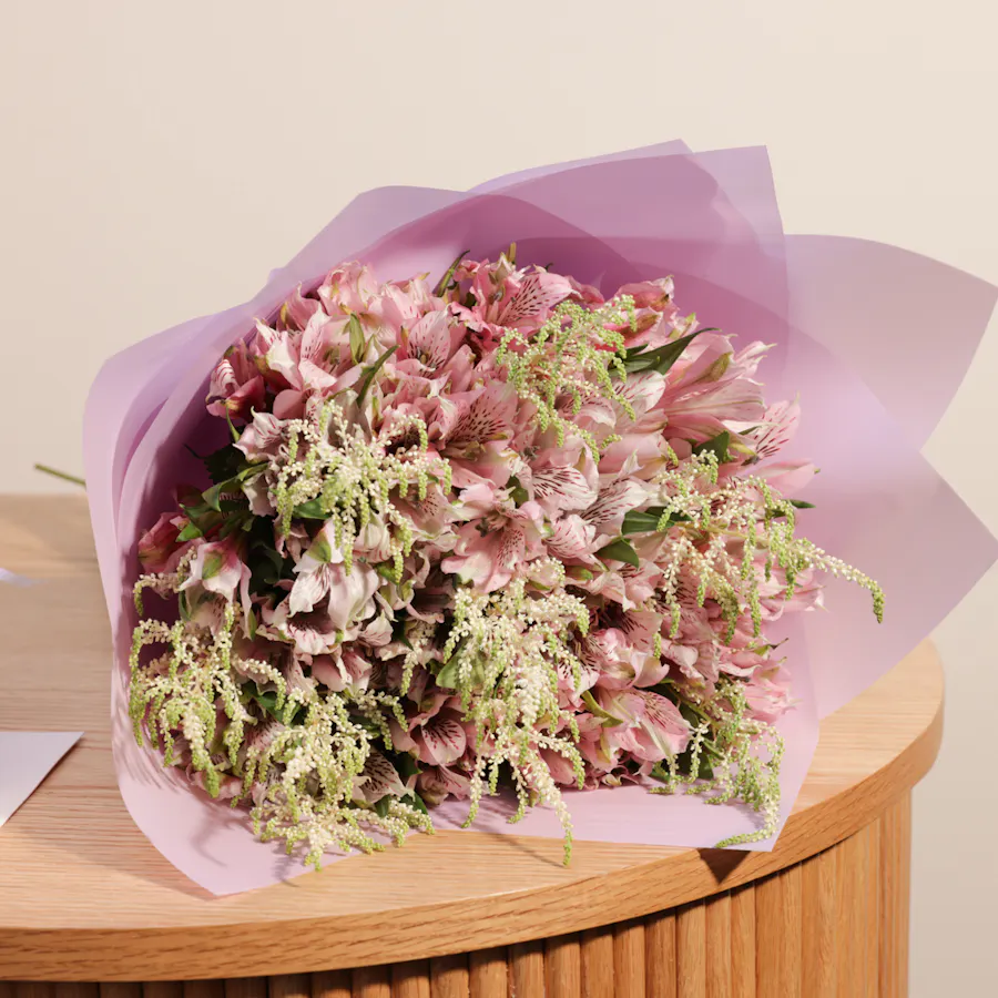 Sweet Atelier Small Birthday Cake | Flowers Bouquet 3