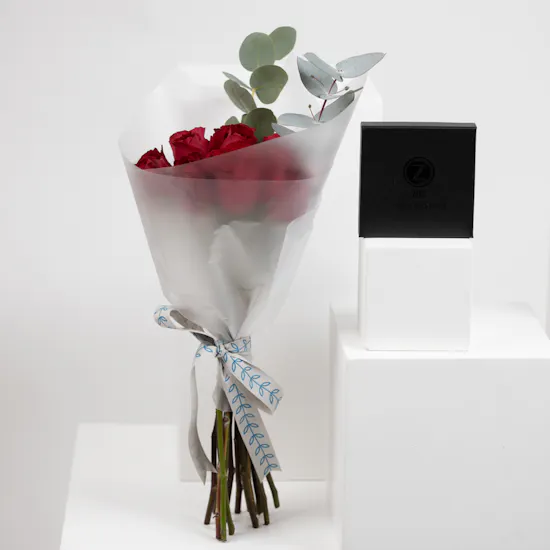Zus Men Bracelet | Red Roses Bouquet