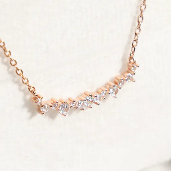 Artsy Horizontal Zircon Stones Bar Women's Necklace