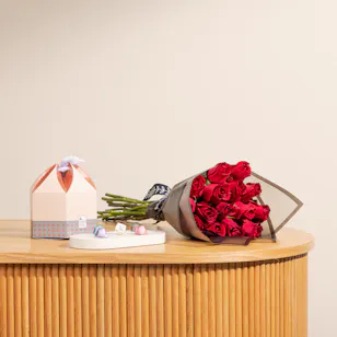 Shan Shal 250g Chocolates Box | Lovely Roses