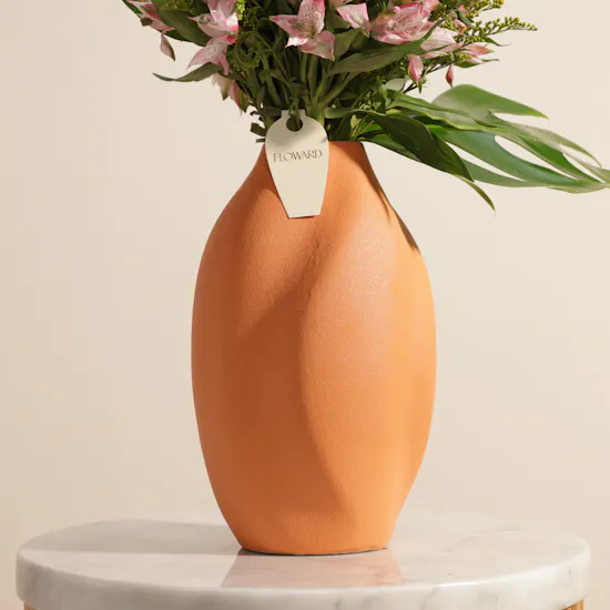 Dreamy Alstroemeria Flower Vase