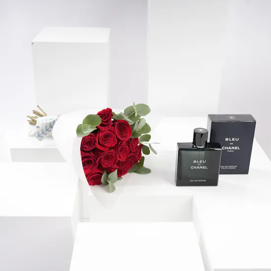 عطر شانيل بلو او دو بارفيوم 100مل | 12 وردة جوري حمراء