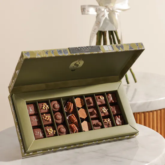 Soucolat Velvet Green Chocolate Box | Prestige Touch Flowers