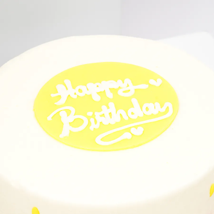 Helen's Birthday Cake | Delightful Vase 4