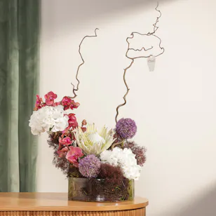 Unique Flowers Vase