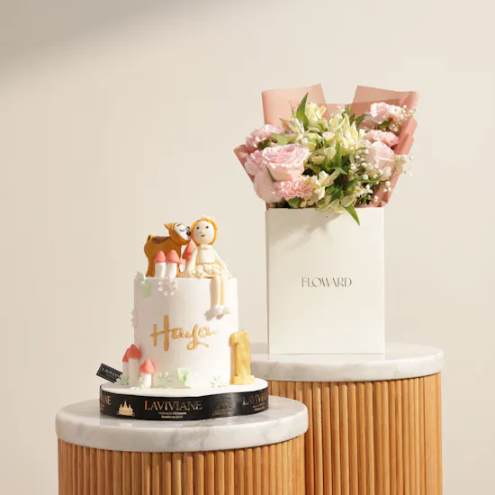 Laviviane Personalized Golden Fawn Birthday Cake | Dreamy Blush Bouquet