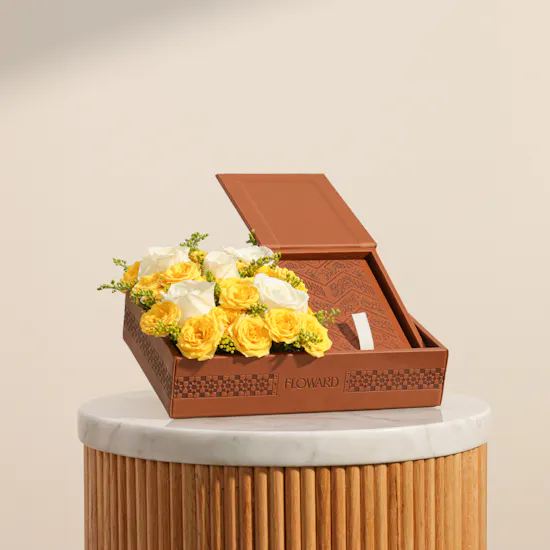 Floward Small Brown Leather Holy Quran and Flowers