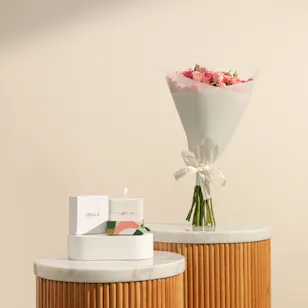 Miss L' by L'azurde Bracelet | Dazzling Flowers Bouquet
