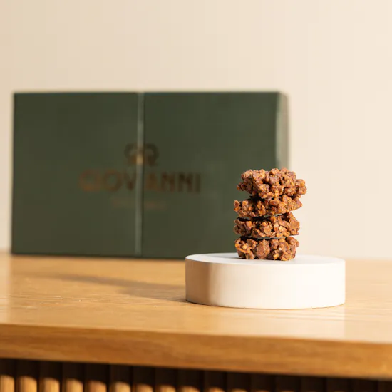 Giovanni Milk Nuts Caramelized Chocolate Box | 22 Pieces