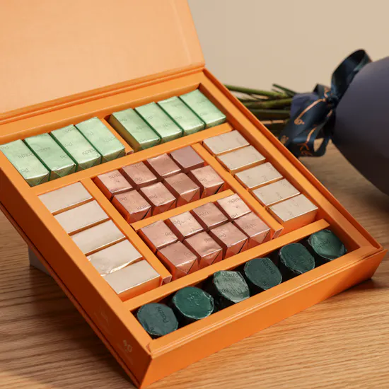 Patchi Luxury Chocolate Box | Warm Bouquet