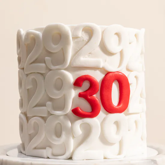 Floward Personalized Birthday Cake