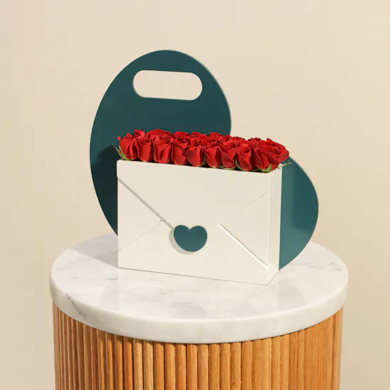 Envelope Box of Red Roses