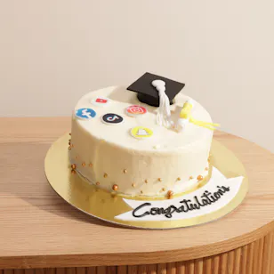 Helen's Graduation Cake | Marketing and Media College 