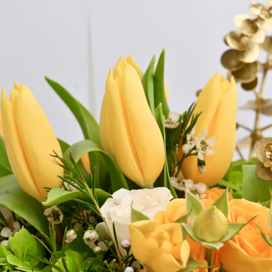 Blooms Vase | Graduation Balloon