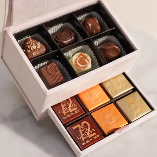 Godiva Mini Pink Luxury Velvet Box