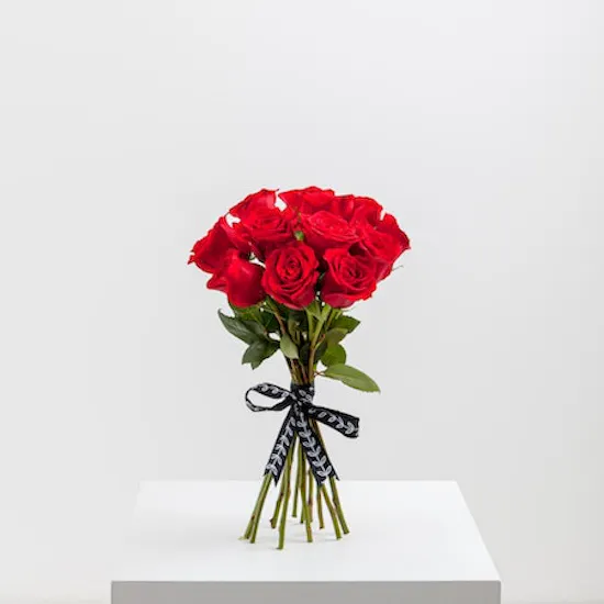12 Red Roses