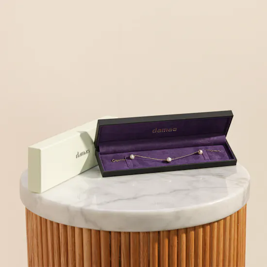 Damas Kiku Glow Luna Gold and Pearl Bracelet