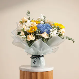 Happiness Flowers Bouquet 