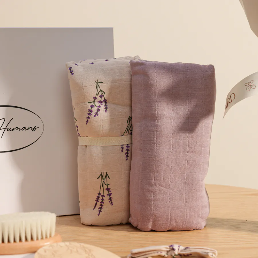 Tiny Humans Baby Girls Gift Box | Sweet Flowers Bouquet  3