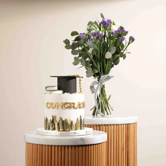 Decorating Memories Graduation Cake | Flowers