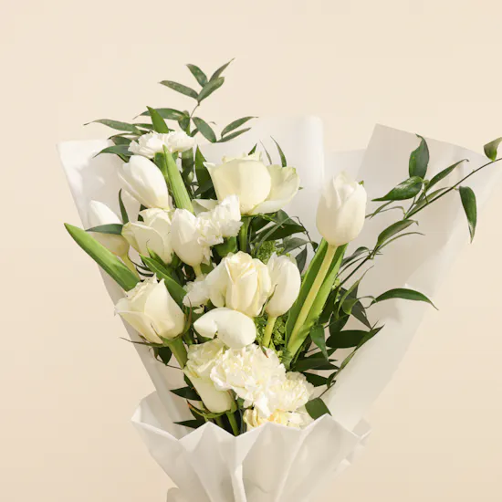 Floward Birthday Cake | Reverie Flowers Bouquet