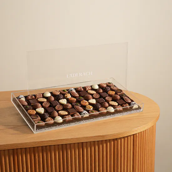 Läderach Assorted Plexi Chocolate Box