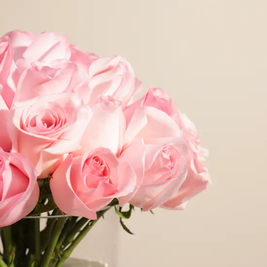 Charming Pink Rose Vase | 35 Roses